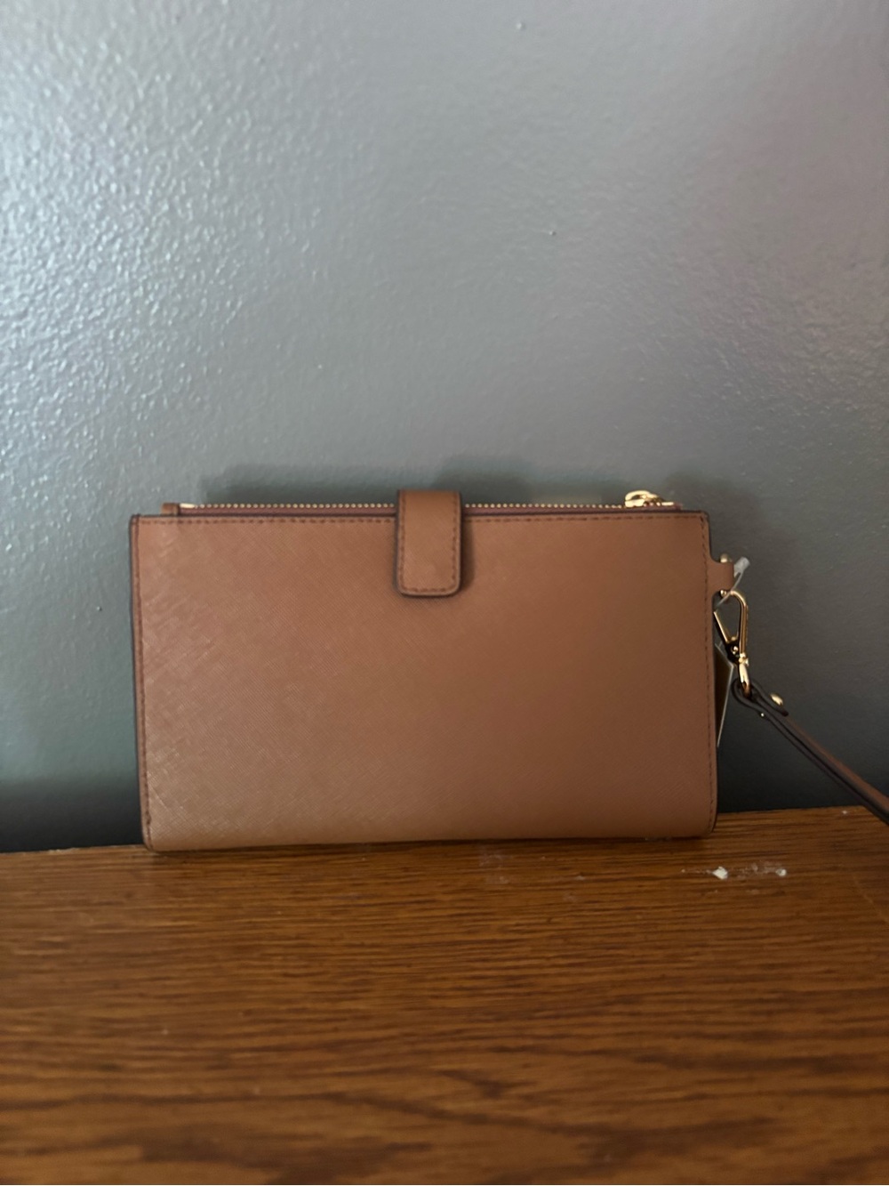 Michael Kors Tan/Brown Saffiano Zip Wristlet with Gold Logo - Picture 2 of 4